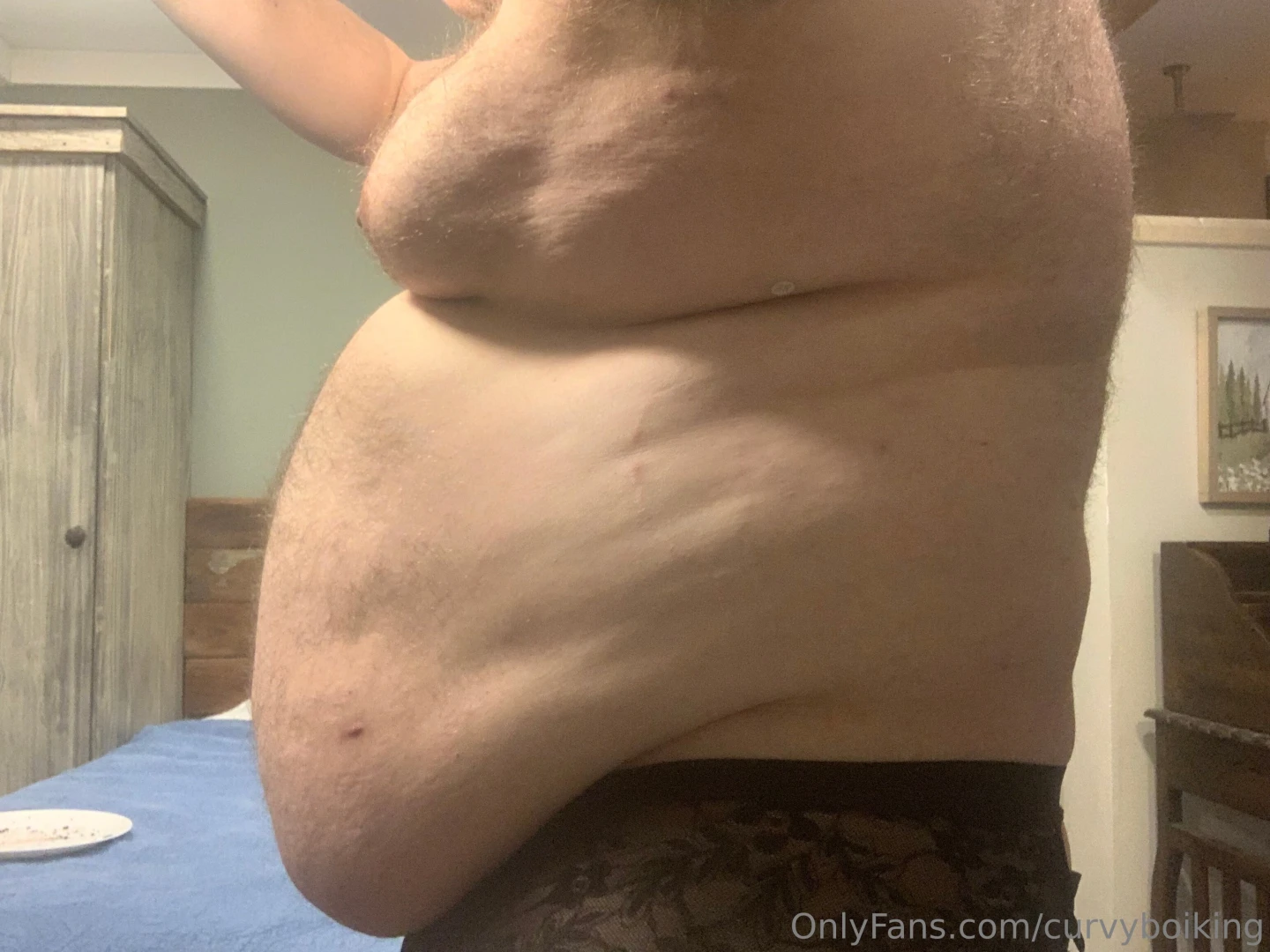 Side angles make me feel extra fat - and hot 