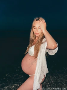 Evening walks by the sea enjoying the last calm evenings mommy part 1