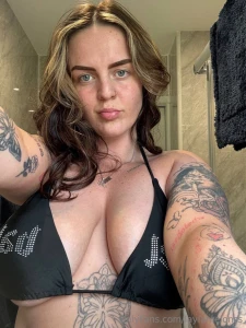 Would you lick whipped cream of these titties part 33