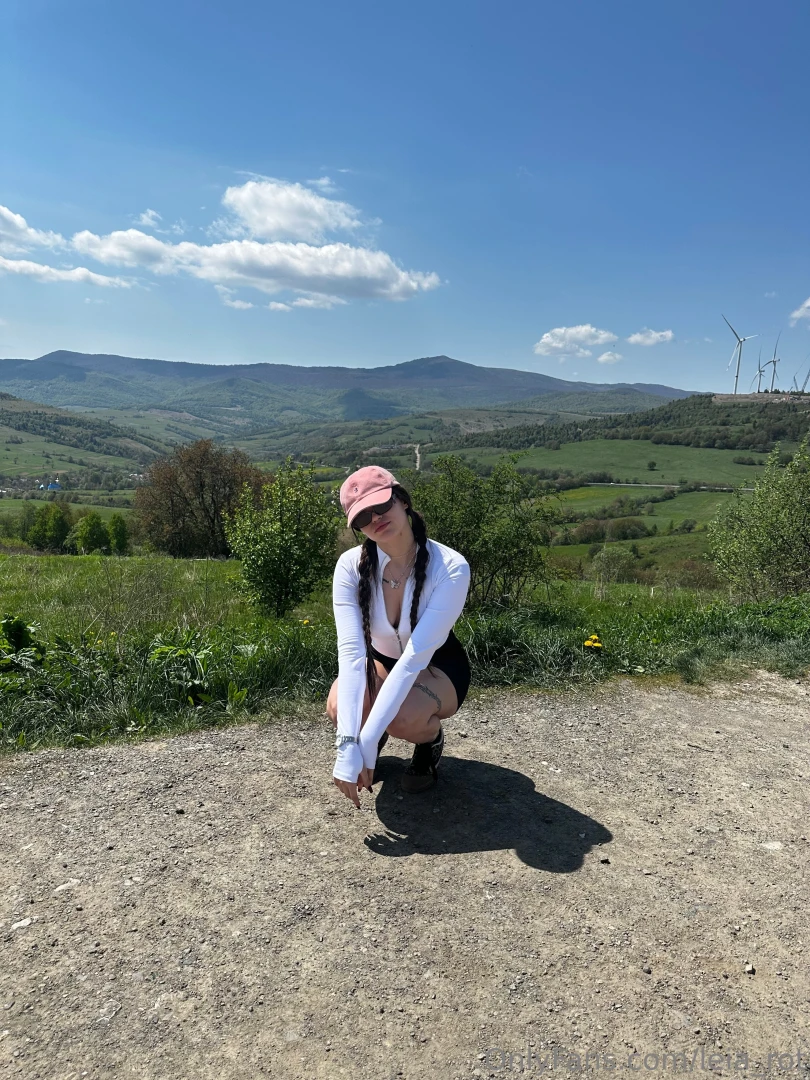 Again me and mountains damn 