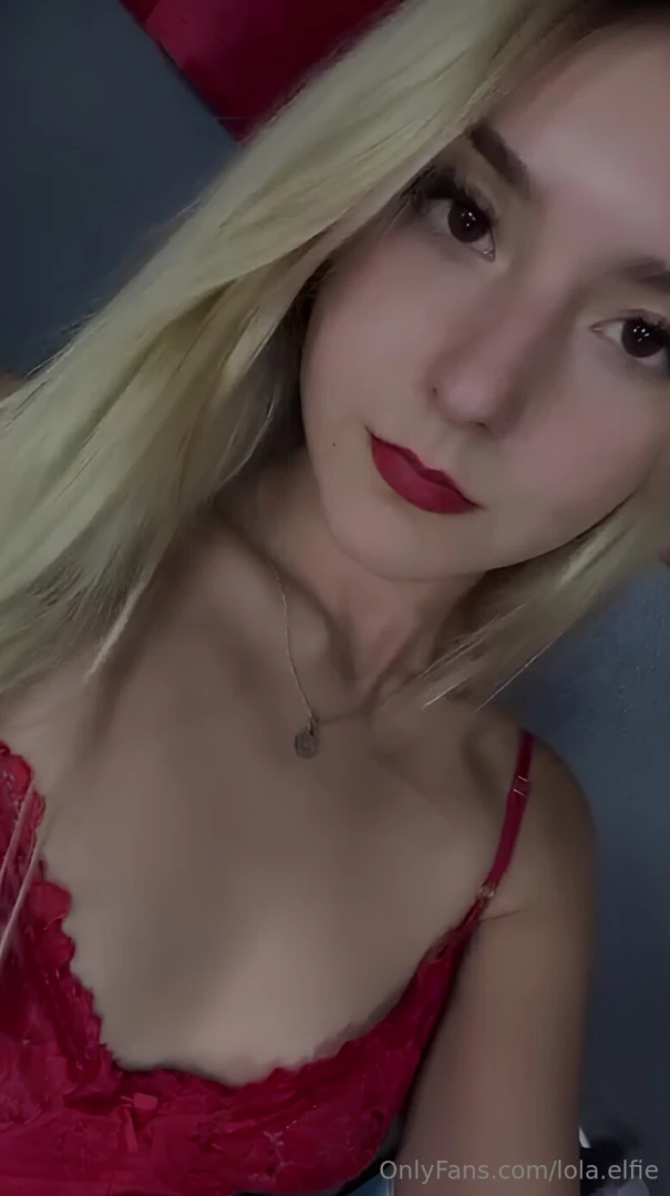 Friday is a day to smile a little more and dream a little more 