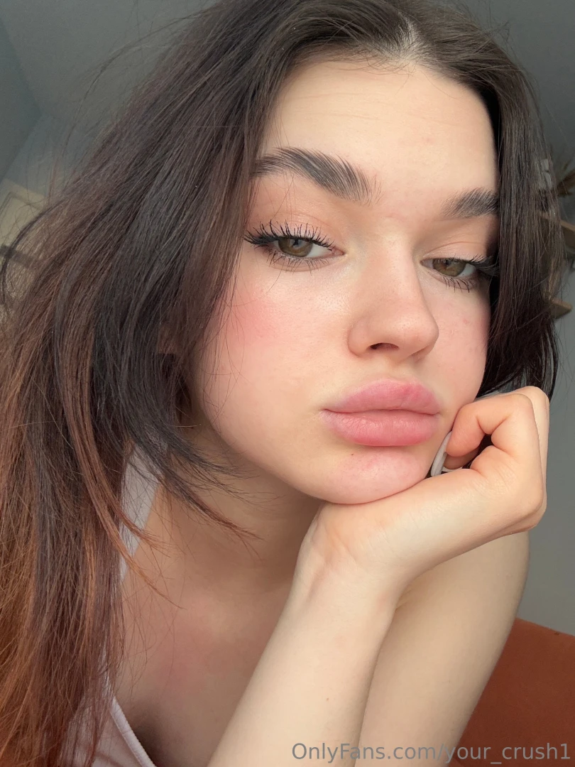 Do i look like the kind of girl you imagined or did i surprise you a 