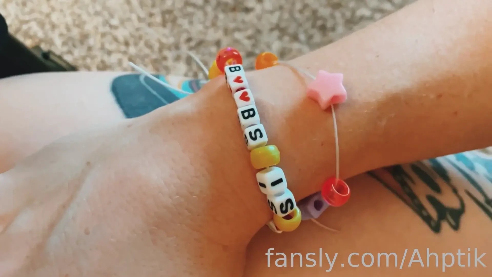 New alien penis of some sort don t waste my time bucko this pussy is part 1 