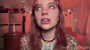 New your gf won t play with her ass for you but i will i m not like