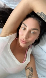 Trying to show you what i have to offer dm me about a custom let s part 1