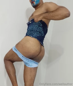 Pics of my blue look gettin outta drag moment