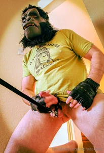 It s hard out there for a chimp set 1 of 2 5 shot monkey tier pack part 2