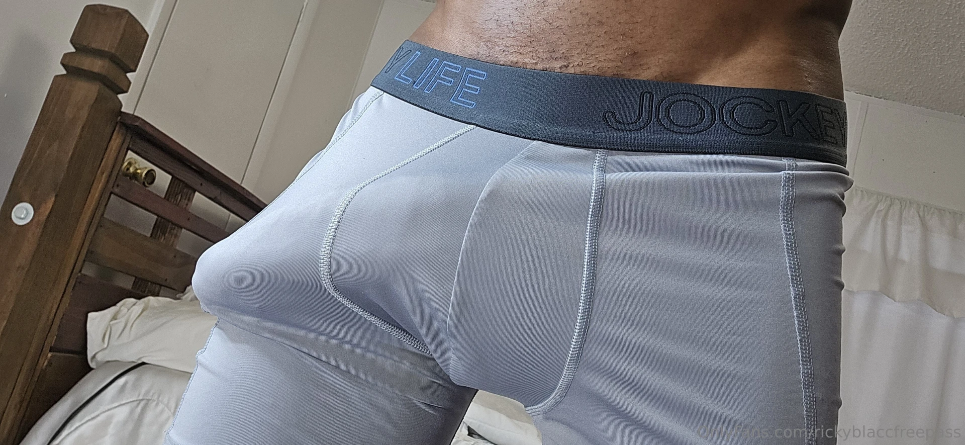 Strictly for my bulge lovers 