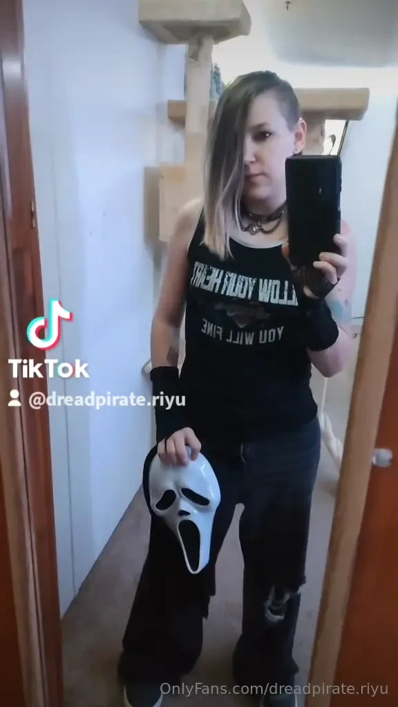 Ghostface thirst trap 