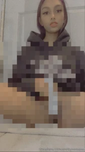 Using a vibrator on my pussy it had my pussy so wet and i couldn t