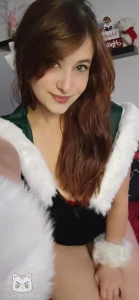 Go ahead swipe and pull the zipper down part 4