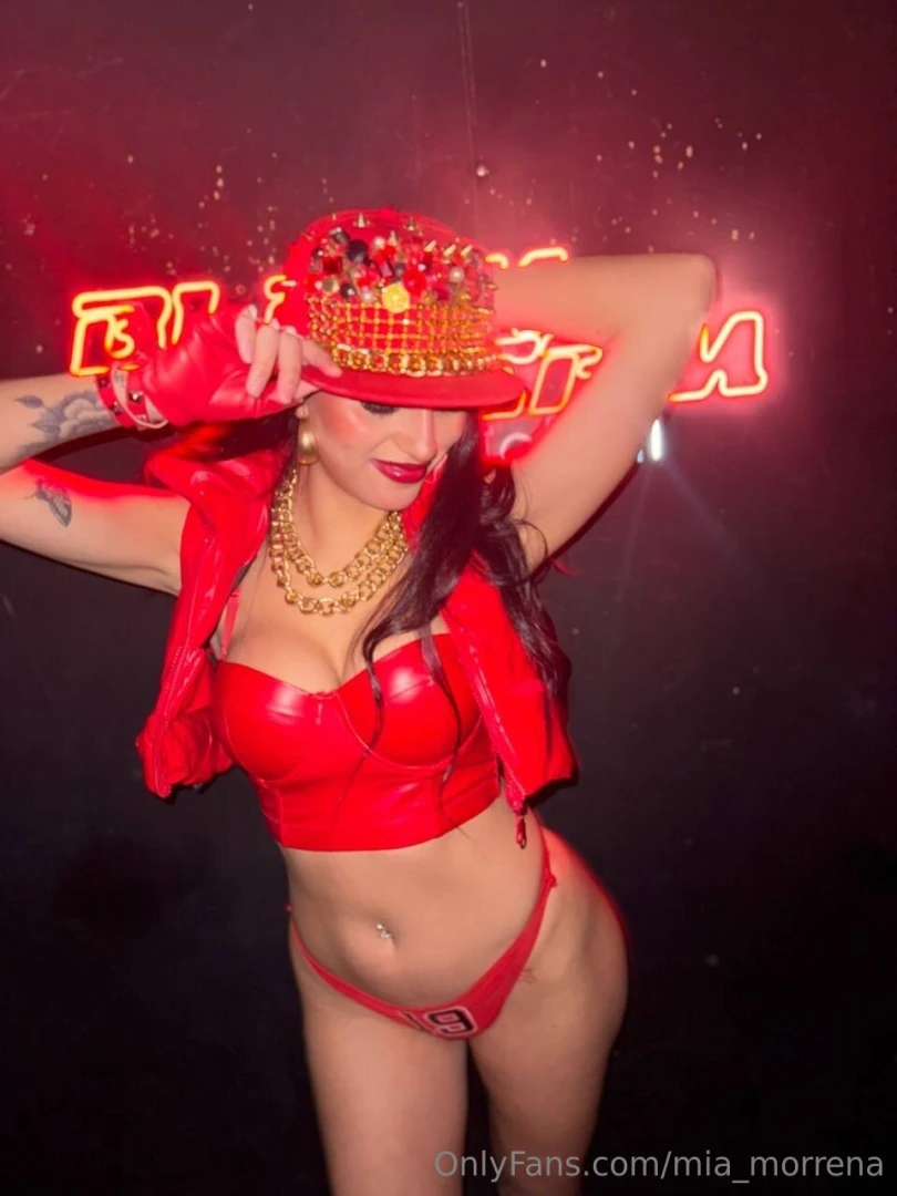 Do you like dancing at parties or in private 