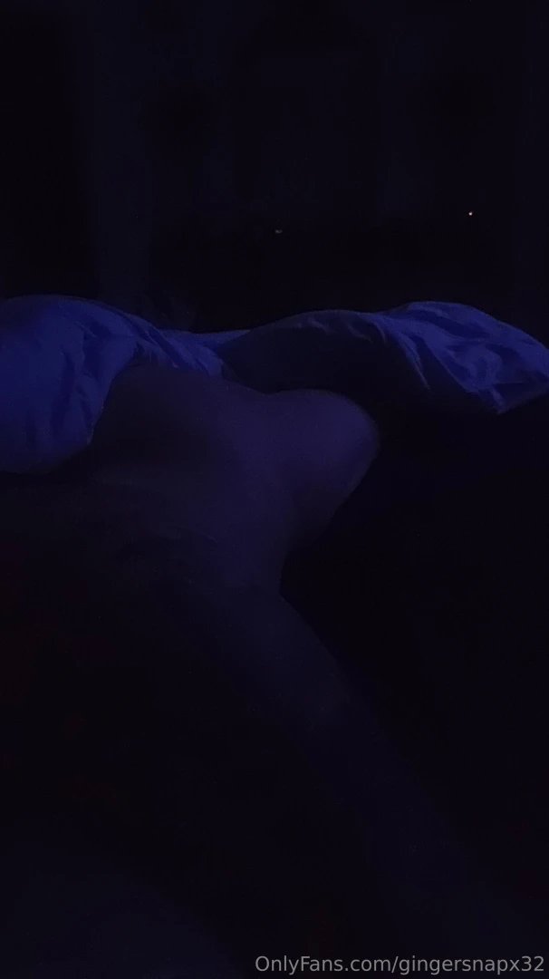 Who wants to keep me up all night 