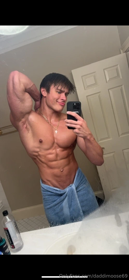 Dm me for spicy content 