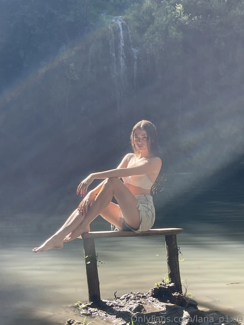 Sunshine tranquility and the sound of water - the perfect combination 