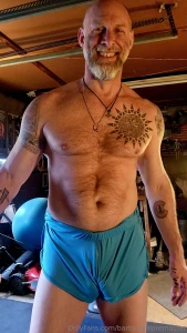 Welcome hope you don t mind these old shorts