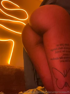 My partner just can t seem to get enough of my fat ass and pretty pink part 1