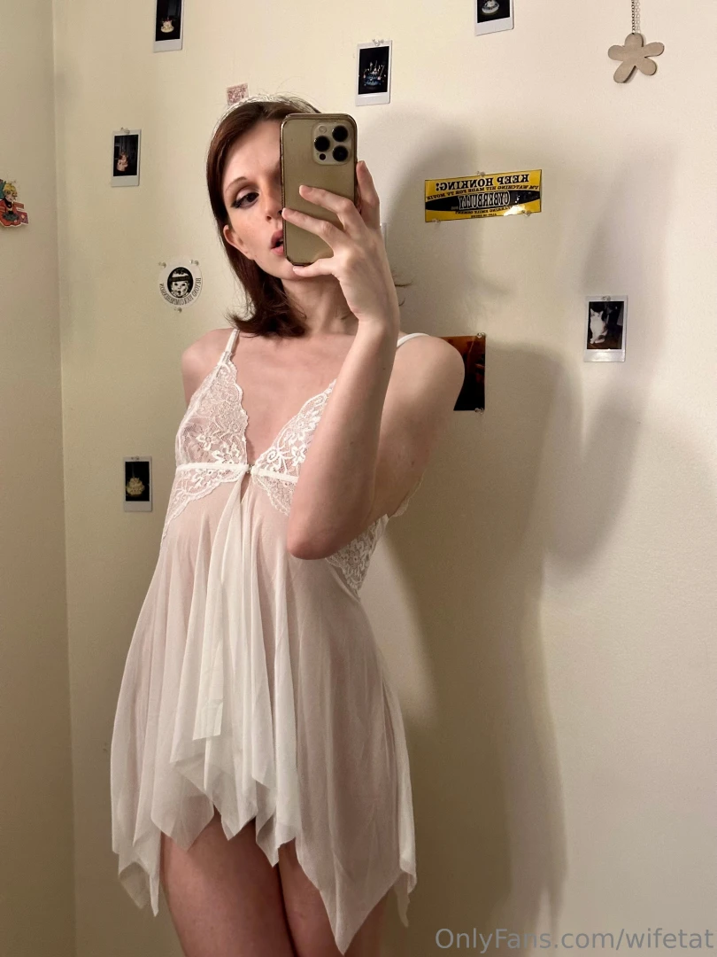 Wedding emojiiiiii hi do we think this is cute a certain colorful part 1 