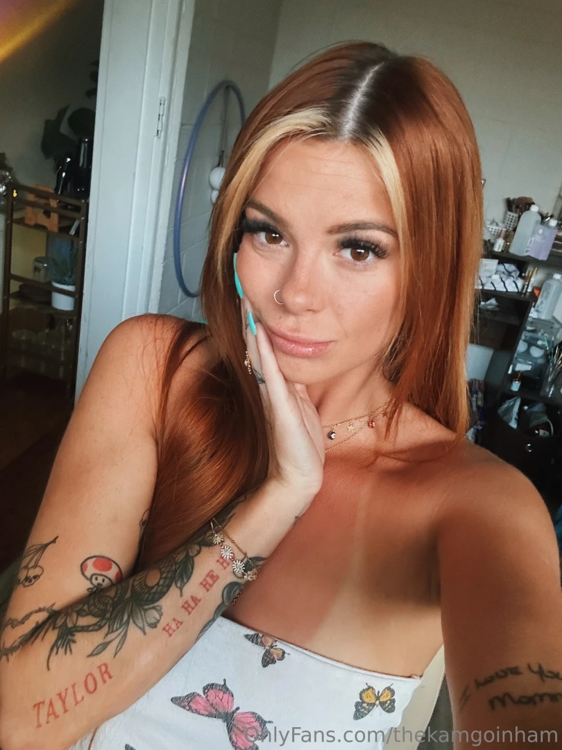 Bored and horny message me 