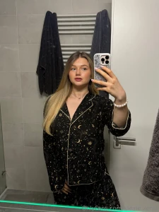 Ich liebe diese pyjamas meine freundin hat sie mir zum geburtstag part 1