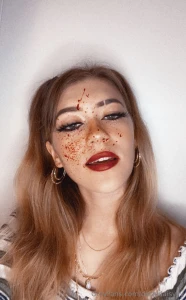 Make me your pillow princess