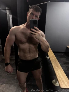 Today s workout chest day baby chest abs db dumbbell rest time is