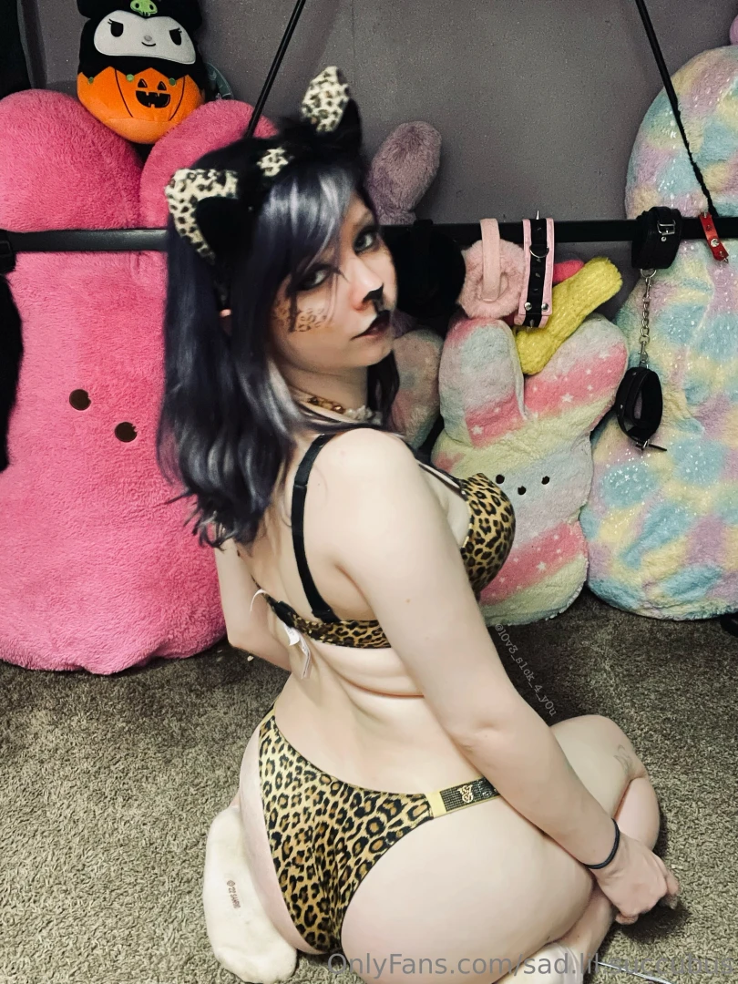 Aaaa yess finally the whole leopard bundle uploaded i hope you guys part 6 