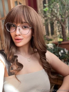 If you re reading this you owe me a kiss