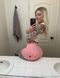 Follow my new insta account my old one got deleted here is the user