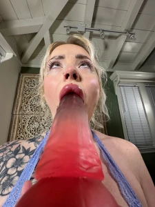 First ever live tommorrow thursday 5pm pst let me make you nut in real