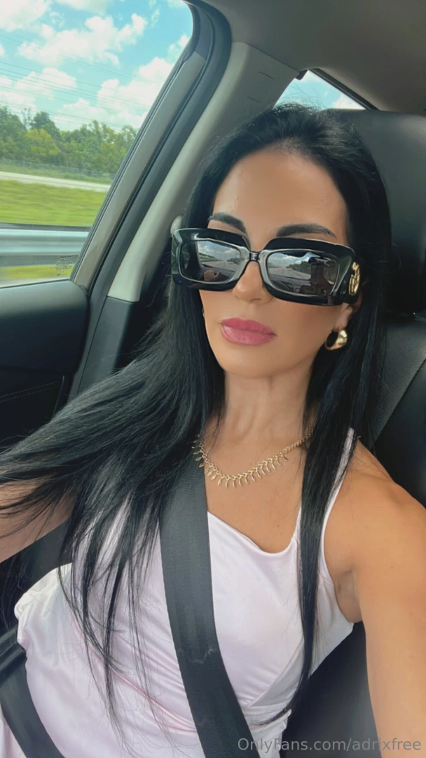 My vip page is 55 off for only 20 subs amiavipmia amiavipmia www 