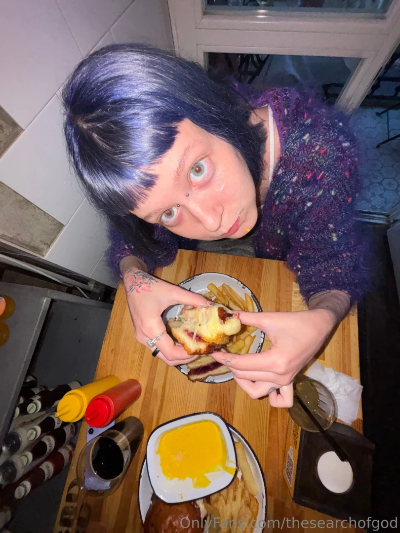 Imagine we re on a date eating burgers talking and laughing a lot part 1 