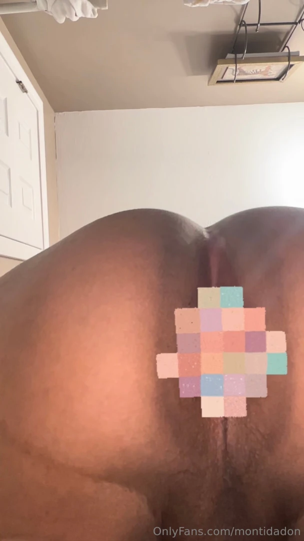 Short close up sitting on camera 