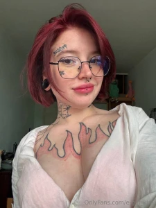 Your goth mommy misses talking to you