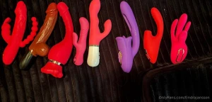 Baby i need someone to try out allll my new toys withh