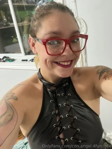 Happy friday sub to my channel for full access to all videos