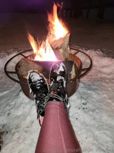 Look at that gorgeous winter fire and my cute little feet