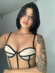 I can be your angel if you want or not