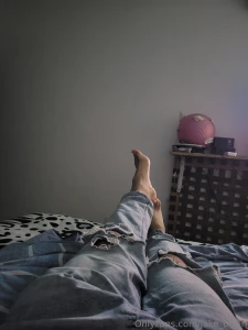 Is it time to come back do you like feet