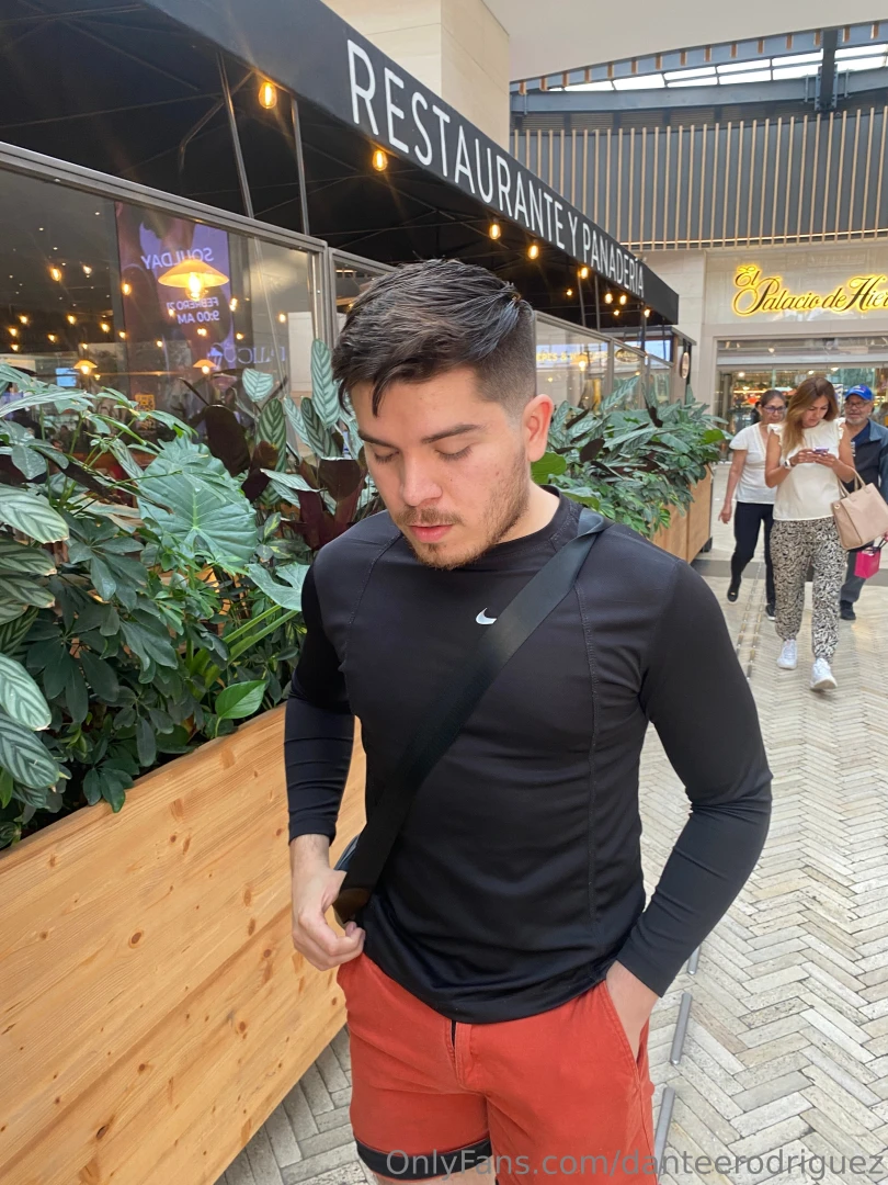 Hoy les subo nuevo video en la noche part 1 