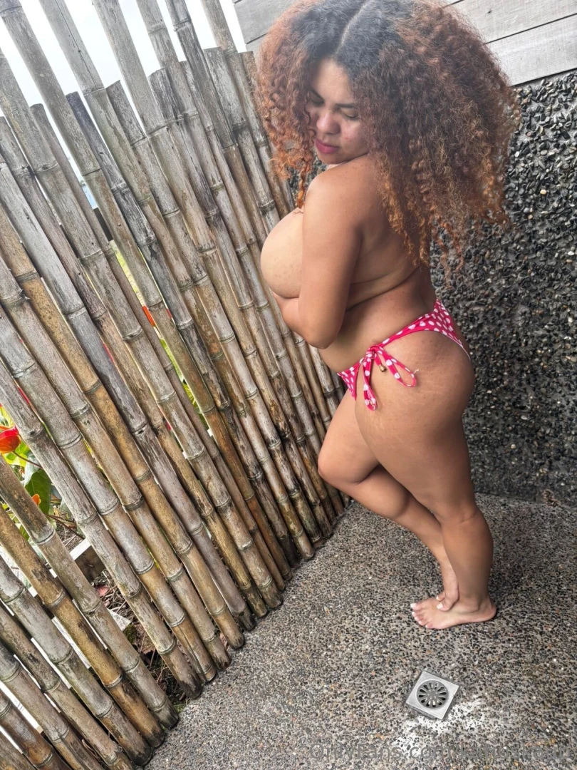 Back just for you baby you make me feel se desired when you re here i part 1 