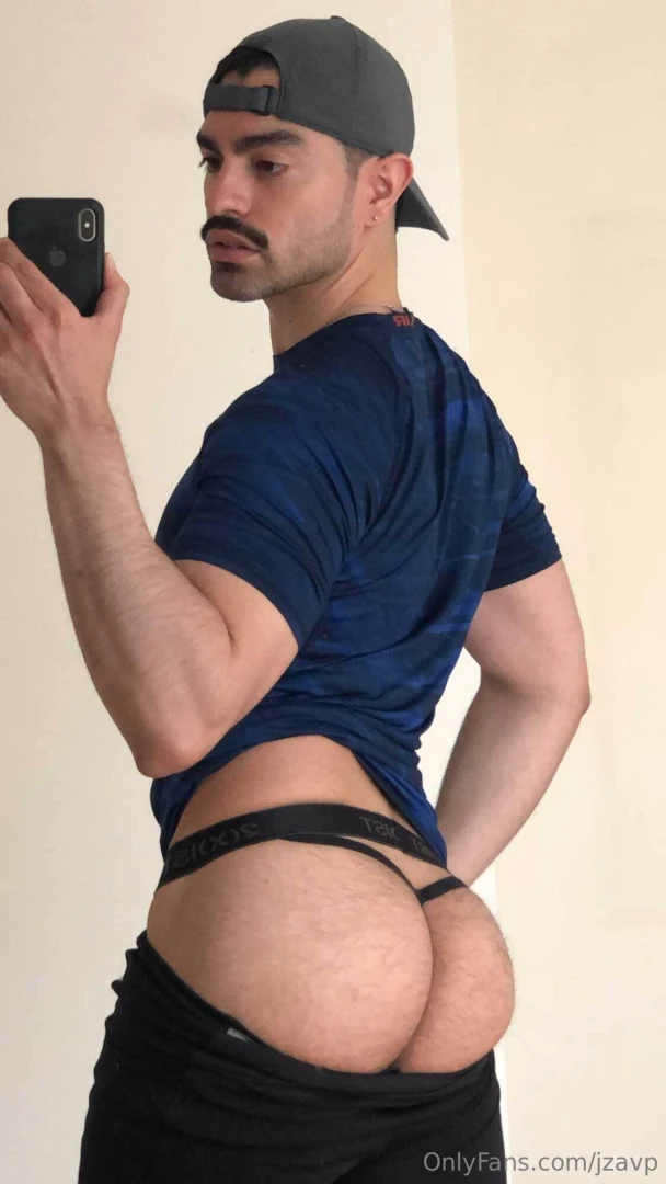 Amo ir al gym en tanga te gustar a ser la tanga y estar bien metido 