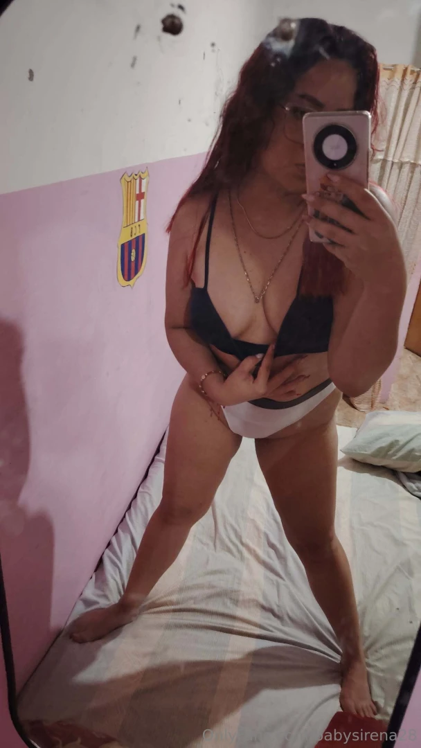 Available for video chat right now 