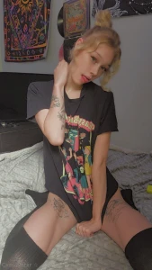 How s your weekend going so far it s not to hot out for me but part 1