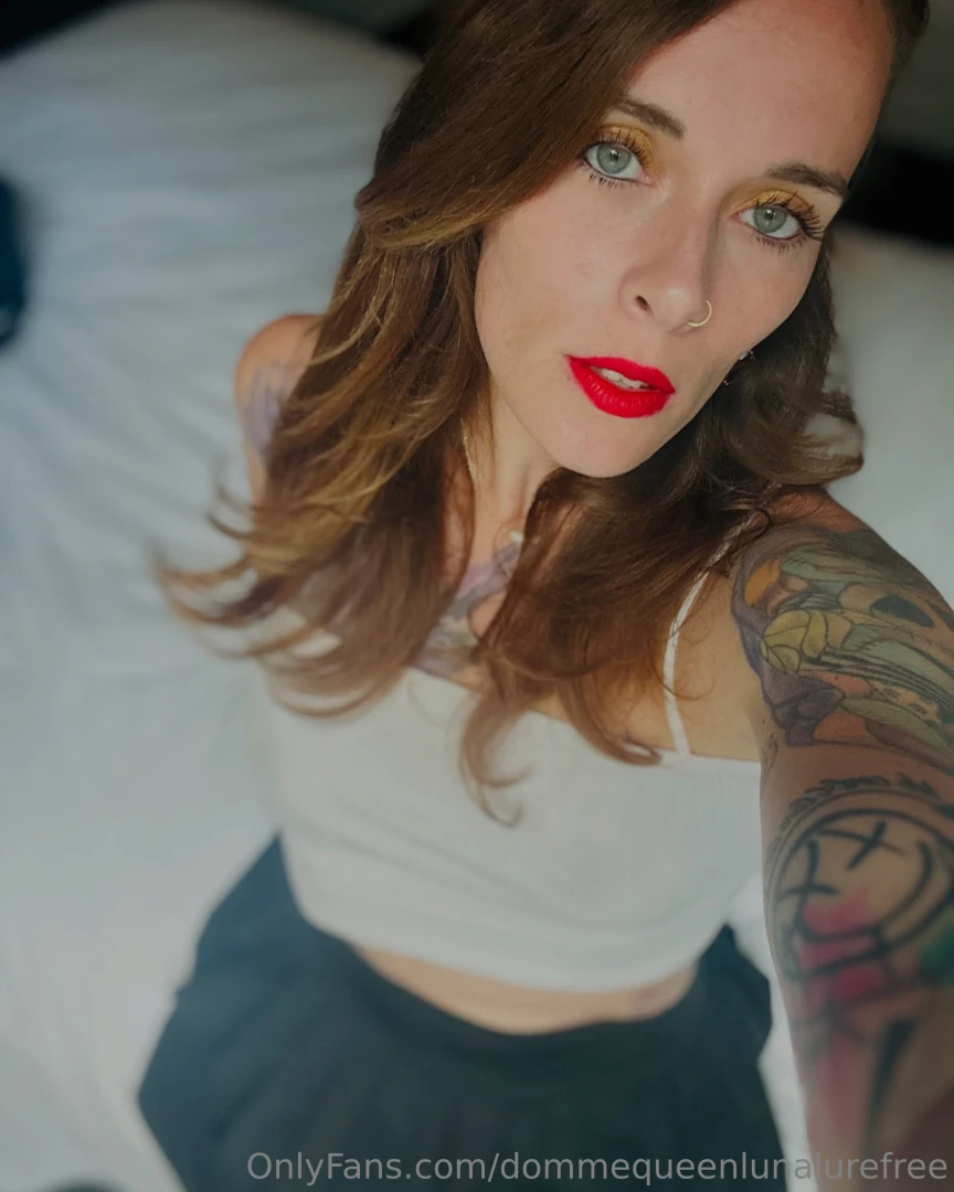 Sexy in chicago redlips armpits feet pussy asshole 