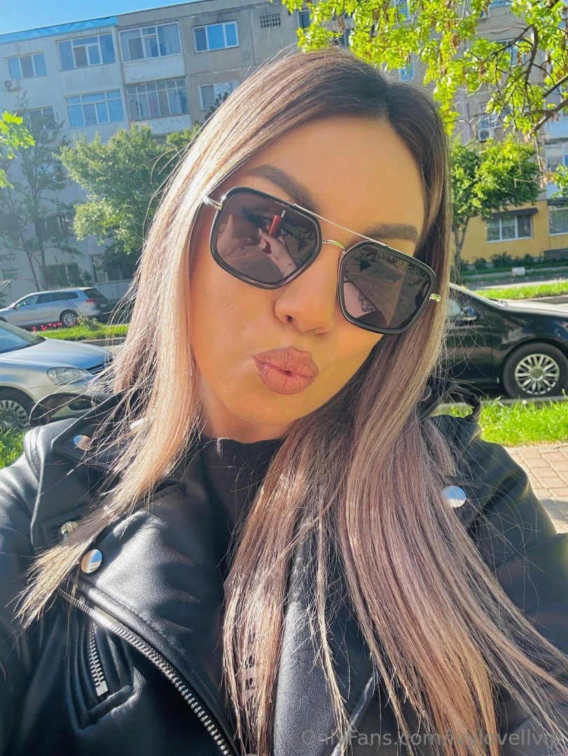 In love with sunny days part 1 