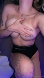 Onks isot tissit sun makuun