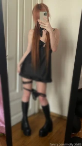 Don t you dare peek under my skirt or my heel will destroy you ginger part 1