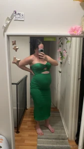 Me trying to stay sexy about 9 months pregnant part 4