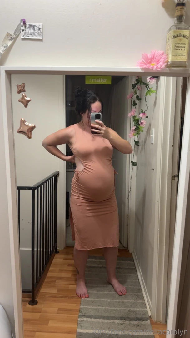 Me trying to stay sexy about 9 months pregnant part 3 